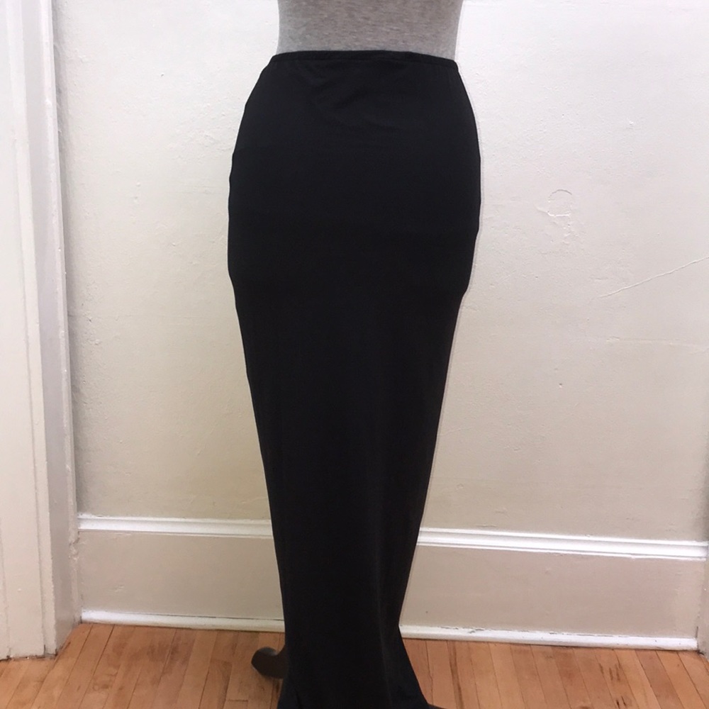 High-Low Skirt - Picture 4 of 4
